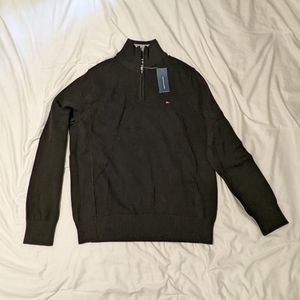 Large Black Tommy Hilfiger turtleneck sweater